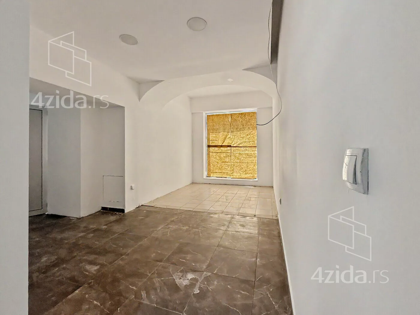 Lokal | 4zida