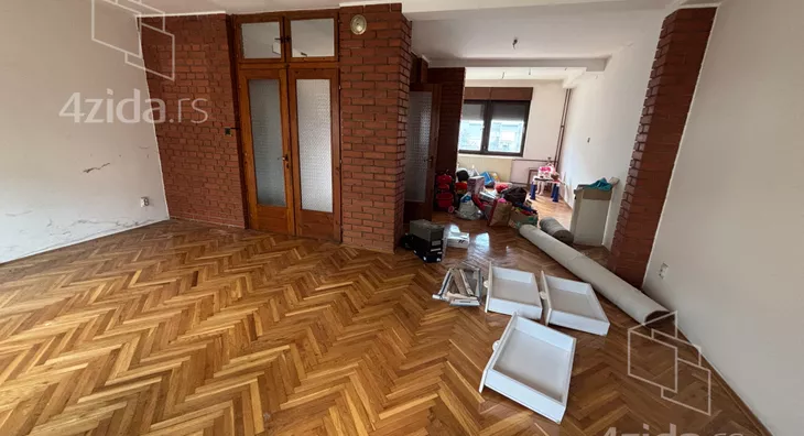 3-etažna kuća | 4zida