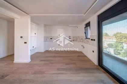 Južni Bulevar | 4zida.rs