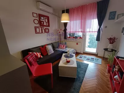 Cara Dušana | 4zida.rs