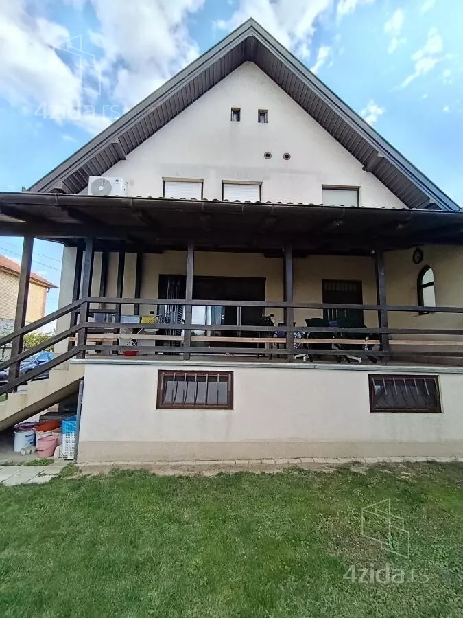 Kuća | 4zida