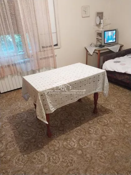 Kosmajska | 4zida.rs