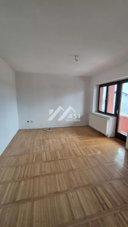 Zorana Radmilovića | 4zida.rs