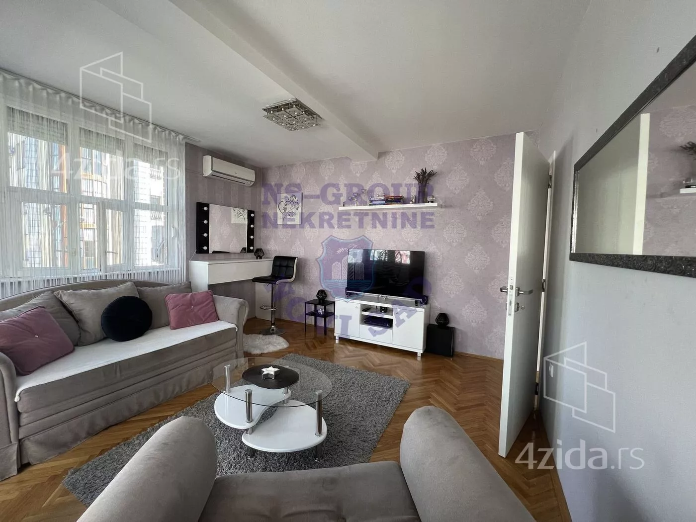 Dvoiposoban stan | 4zida