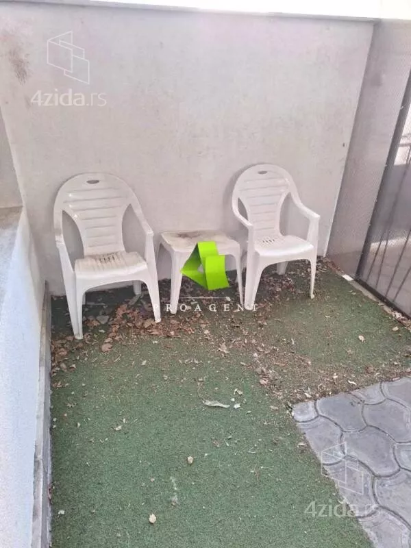 Garsonjera | 4zida