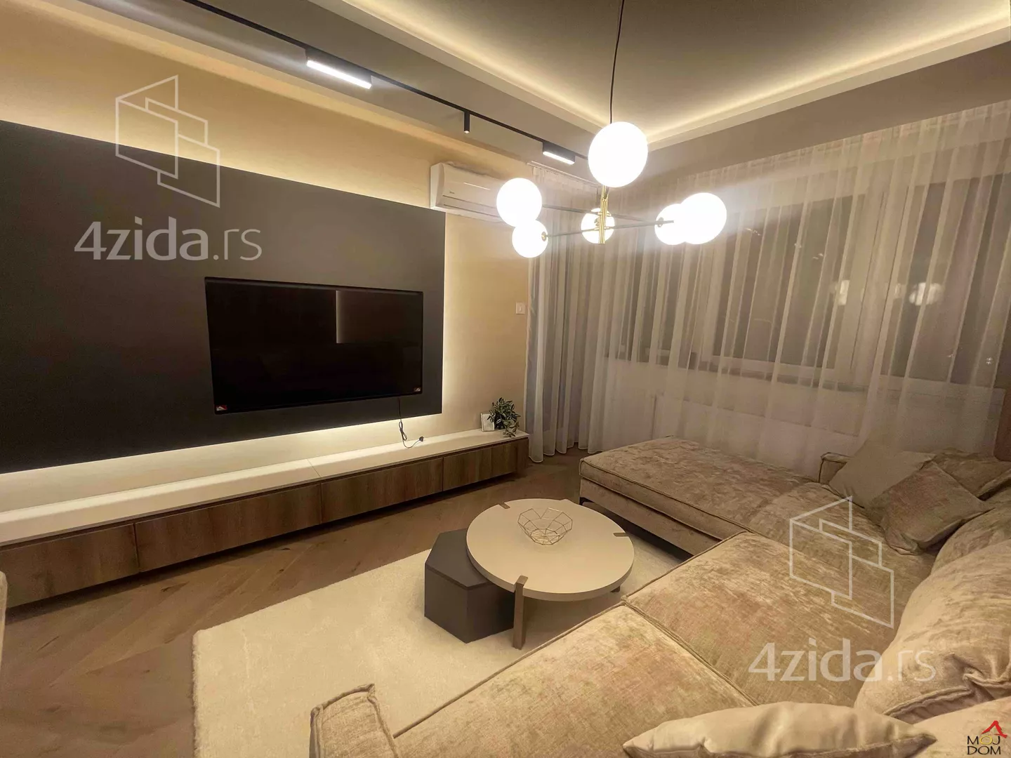 Jednoiposoban stan | 4zida