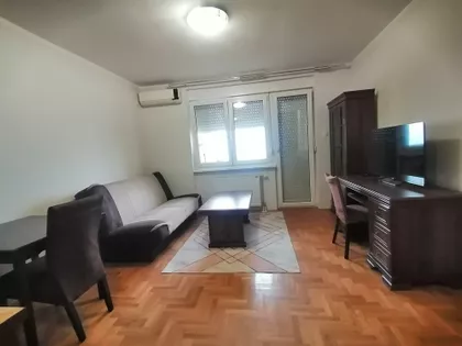 Bulevar Patrijarha Pavla (Somborski Bulevar) | 4zida.rs