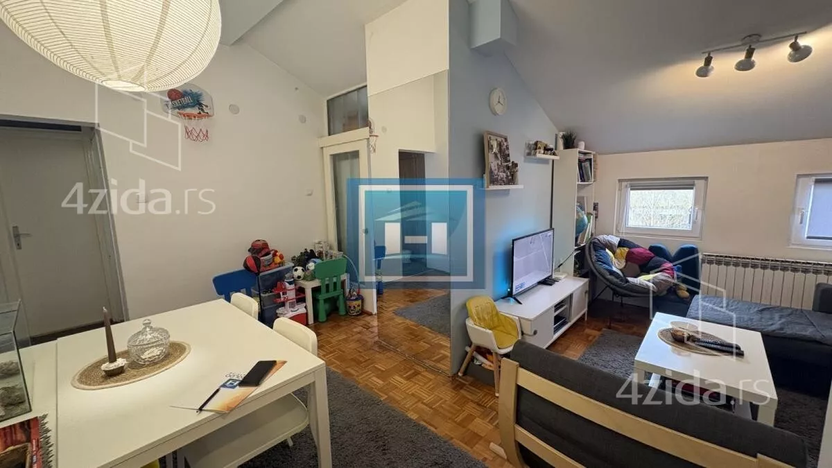 Jednosoban stan | 4zida