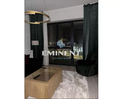 Bulevar Vudroa Vilsona 50 | 4zida.rs