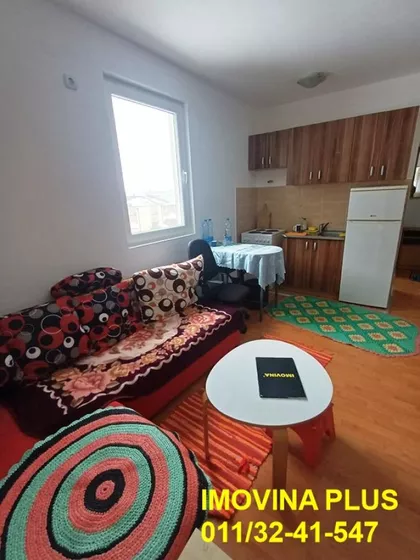 Kneževačka | 4zida.rs