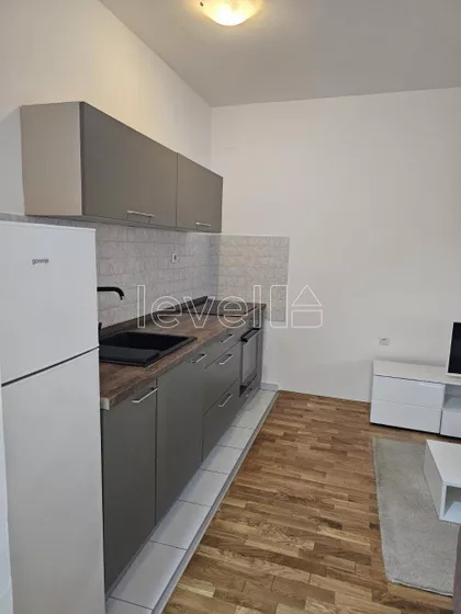 Stara Detelinara | 4zida.rs