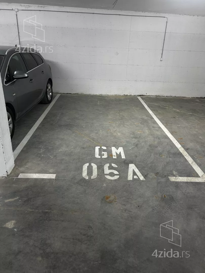 Parking | 4zida