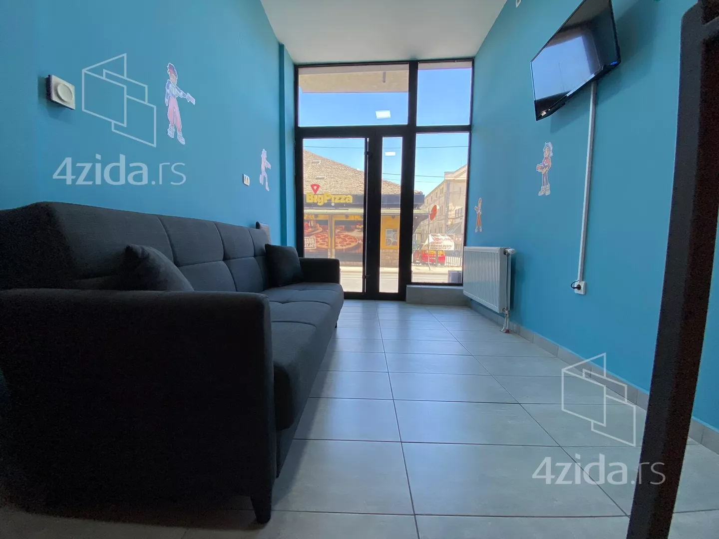 Lokal | 4zida