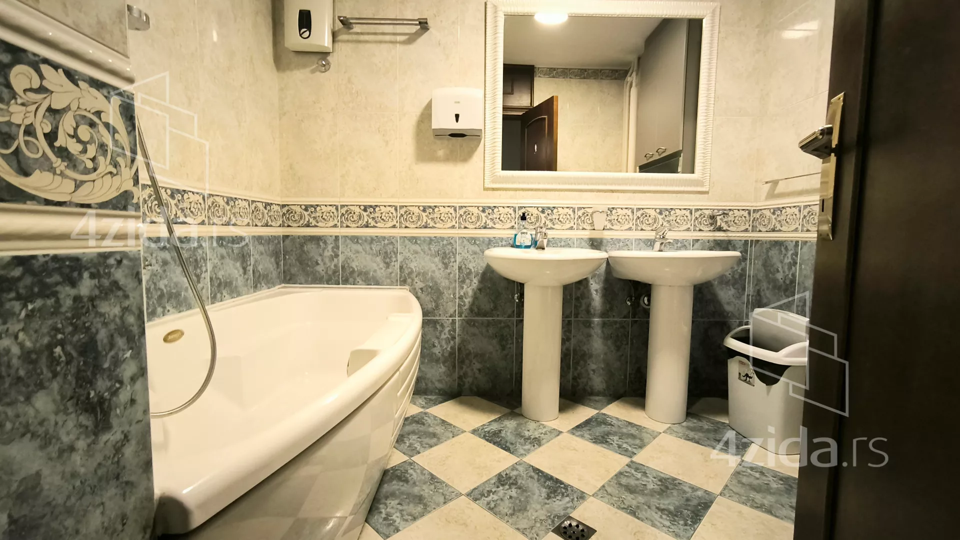 Osmosoban stan | 4zida