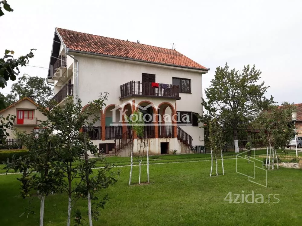 Kuća | 4zida
