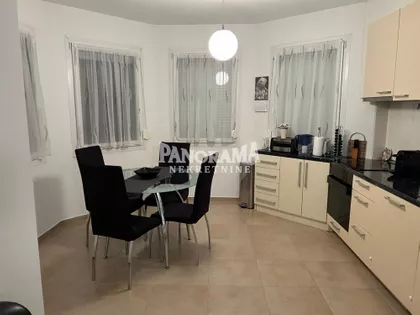 Duje Damnjanovića | 4zida.rs