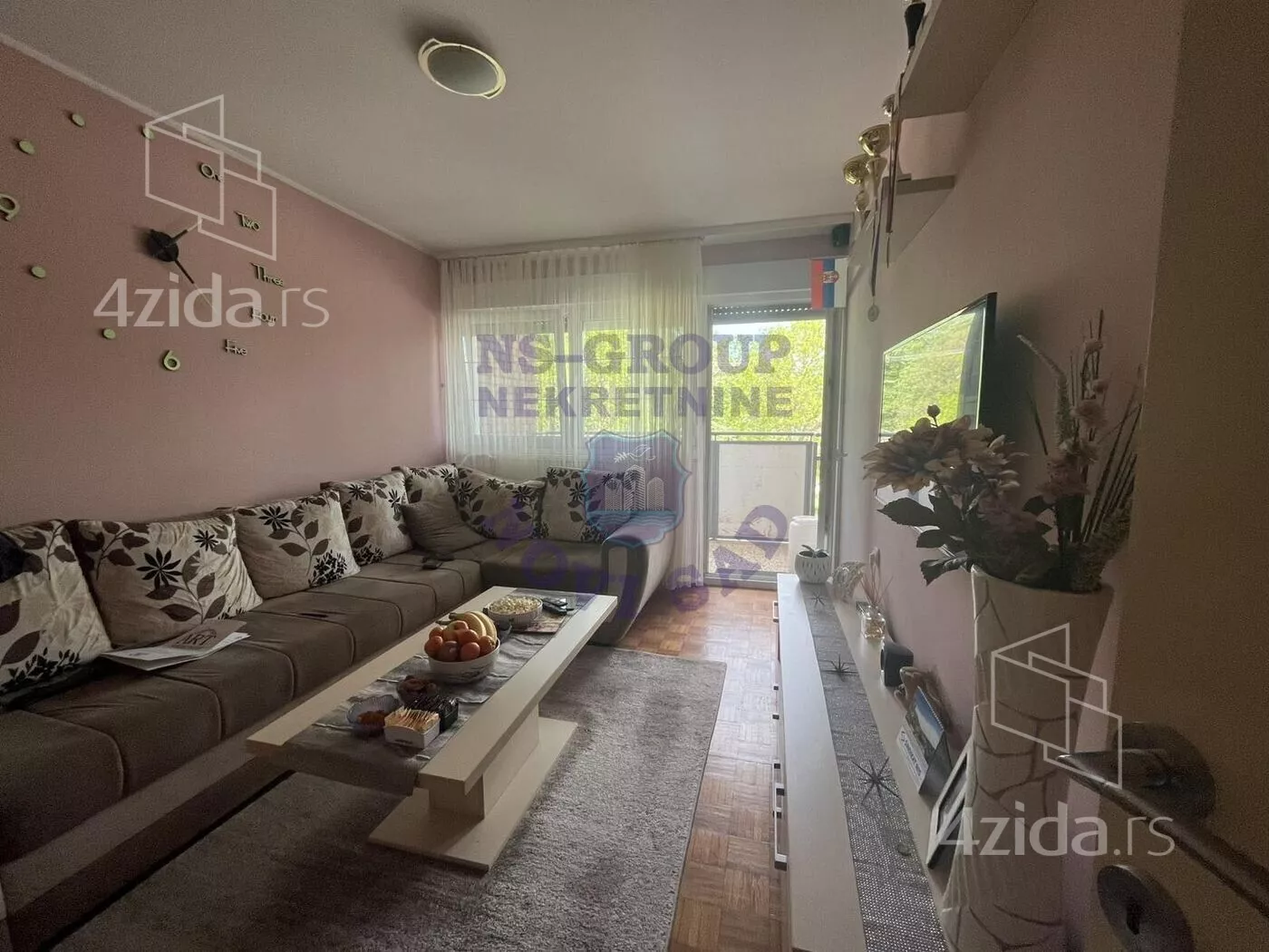 Jednoiposoban stan | 4zida