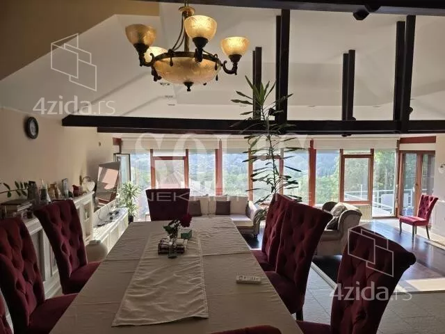 3-etažna kuća | 4zida