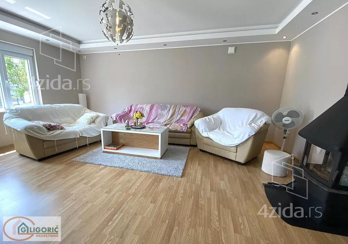 Kuća | 4zida