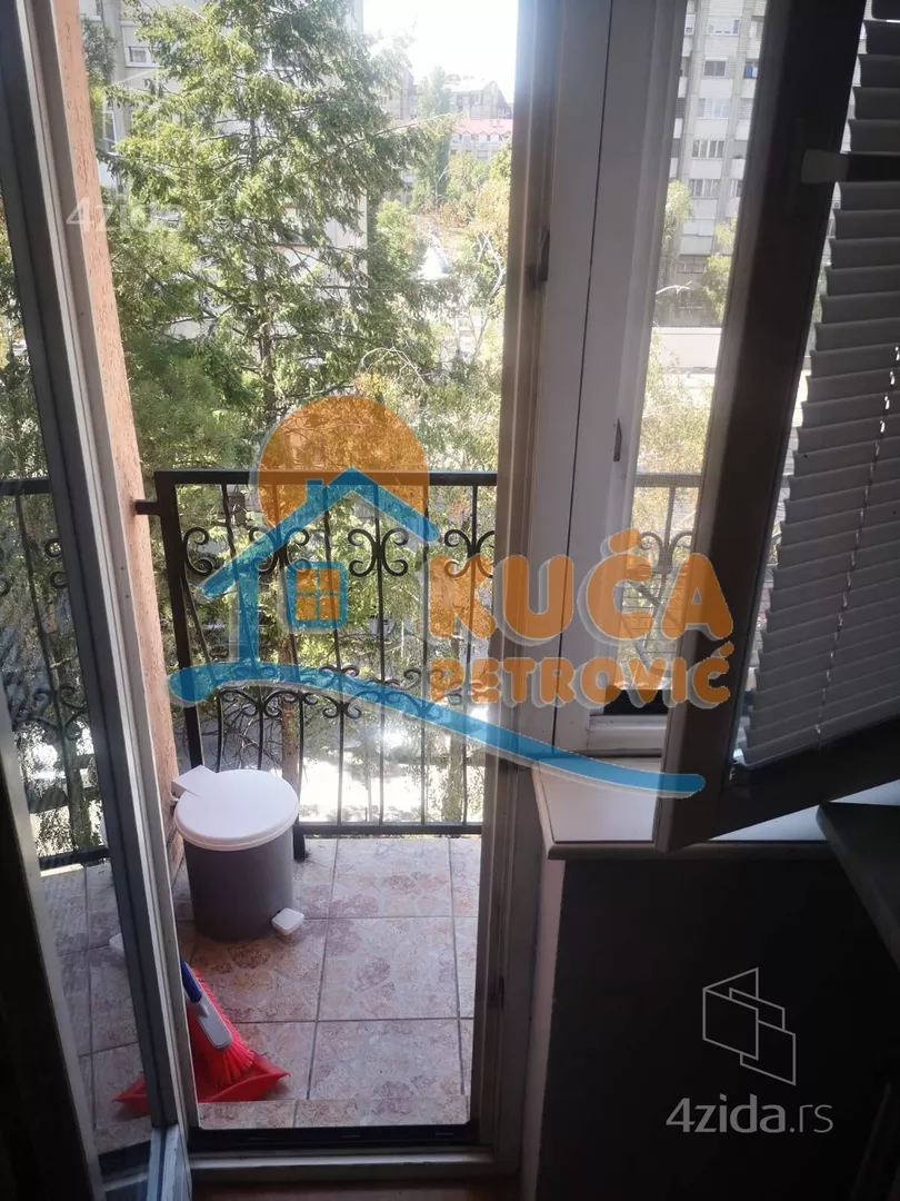 Garsonjera | 4zida