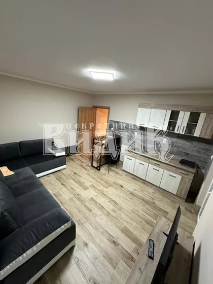 Žanke Stokić | 4zida.rs