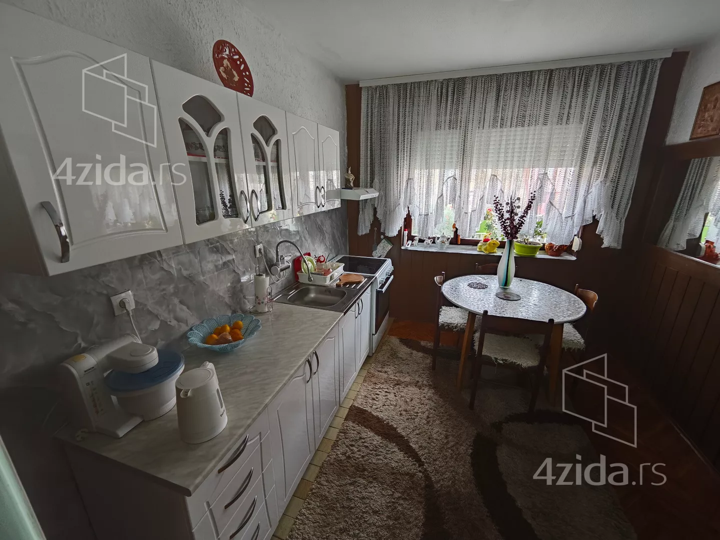 3-etažna kuća | 4zida