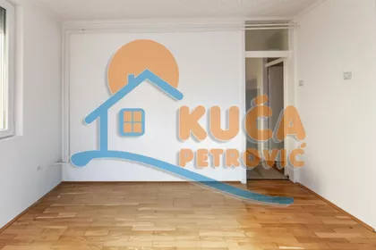 Ratka Jovića | 4zida.rs