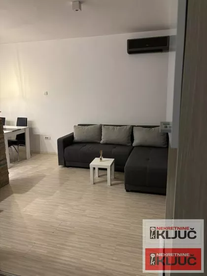 Bulevar Oslobođenja | 4zida.rs