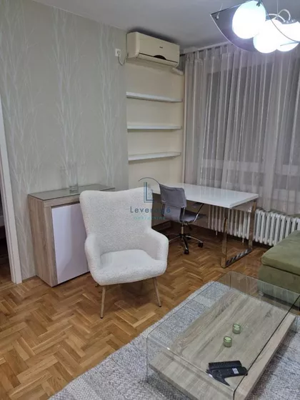 Golsvordijeva | 4zida.rs