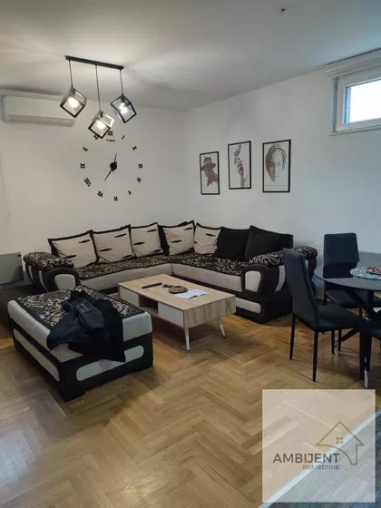 Prvomajska | 4zida.rs