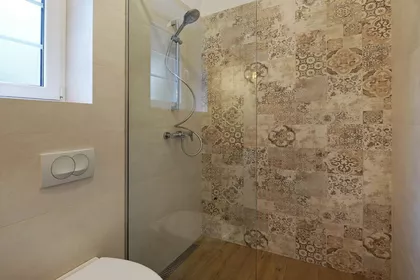 Nevesinjska | 4zida.rs