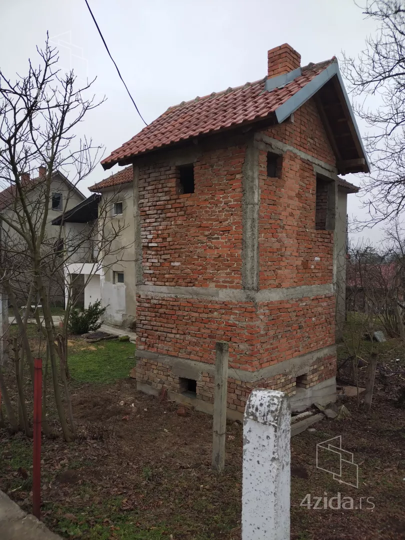 2-etažna kuća | 4zida