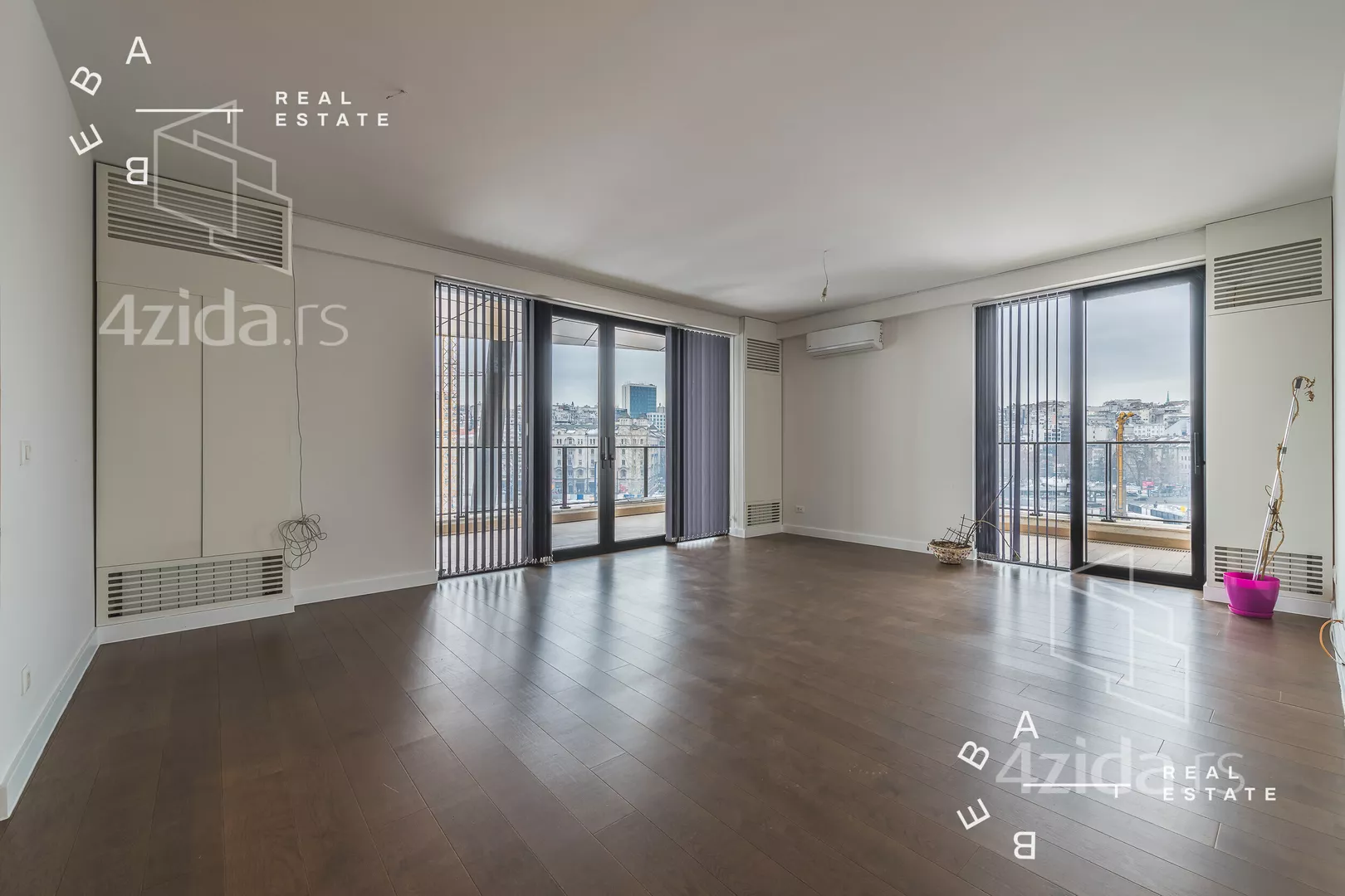 Petosoban stan | 4zida