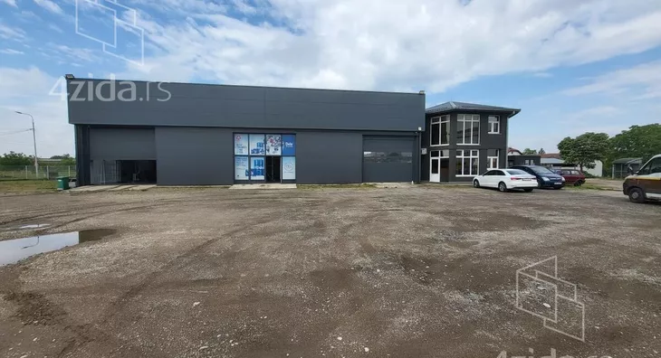 Poslovni prostor | 4zida