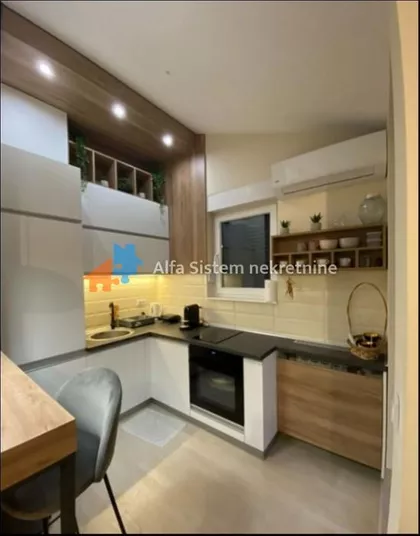 Lekino Brdo | 4zida.rs