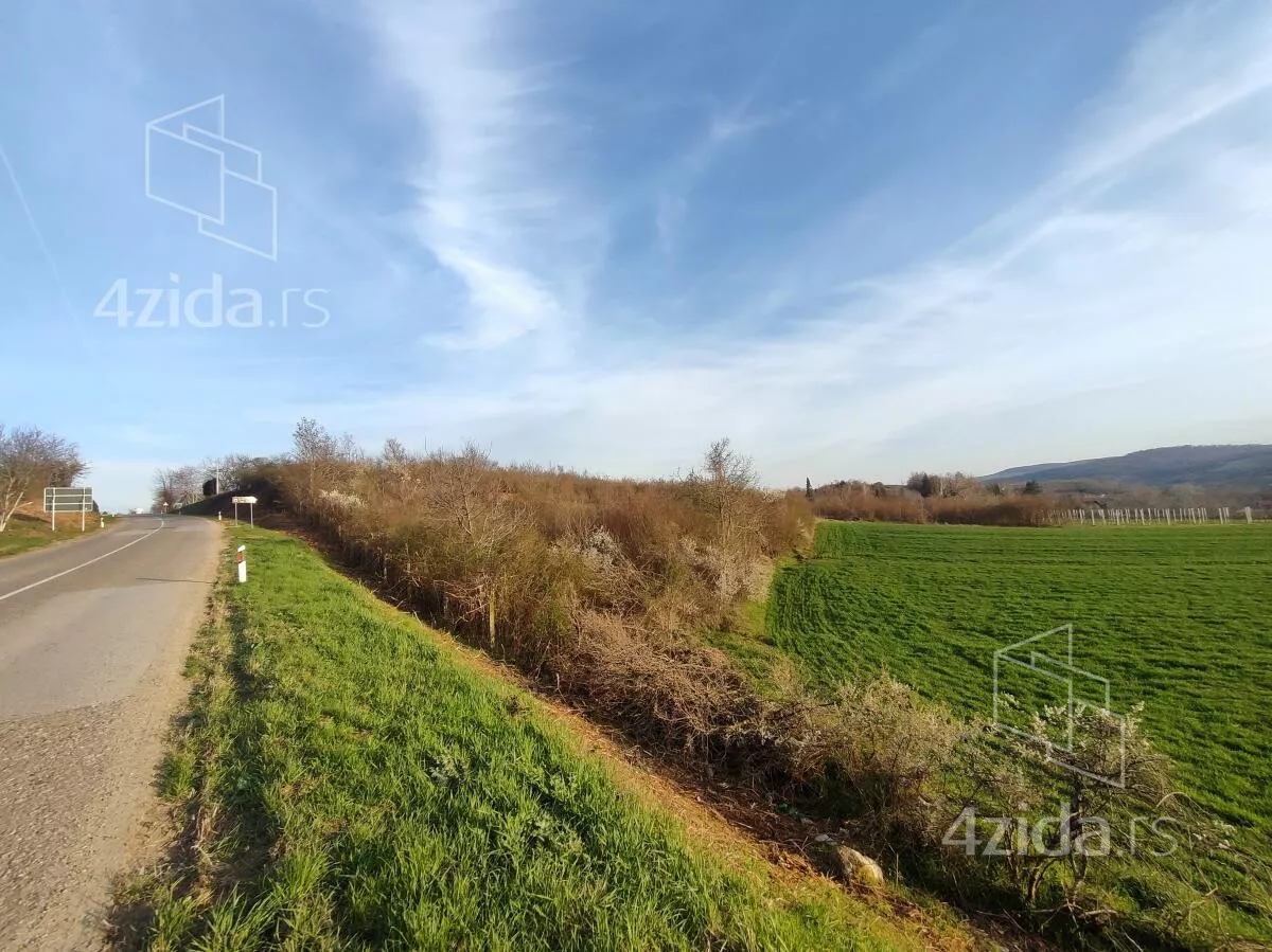 Plac | 4zida