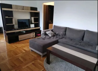 Ivana Micurina | 4zida.rs