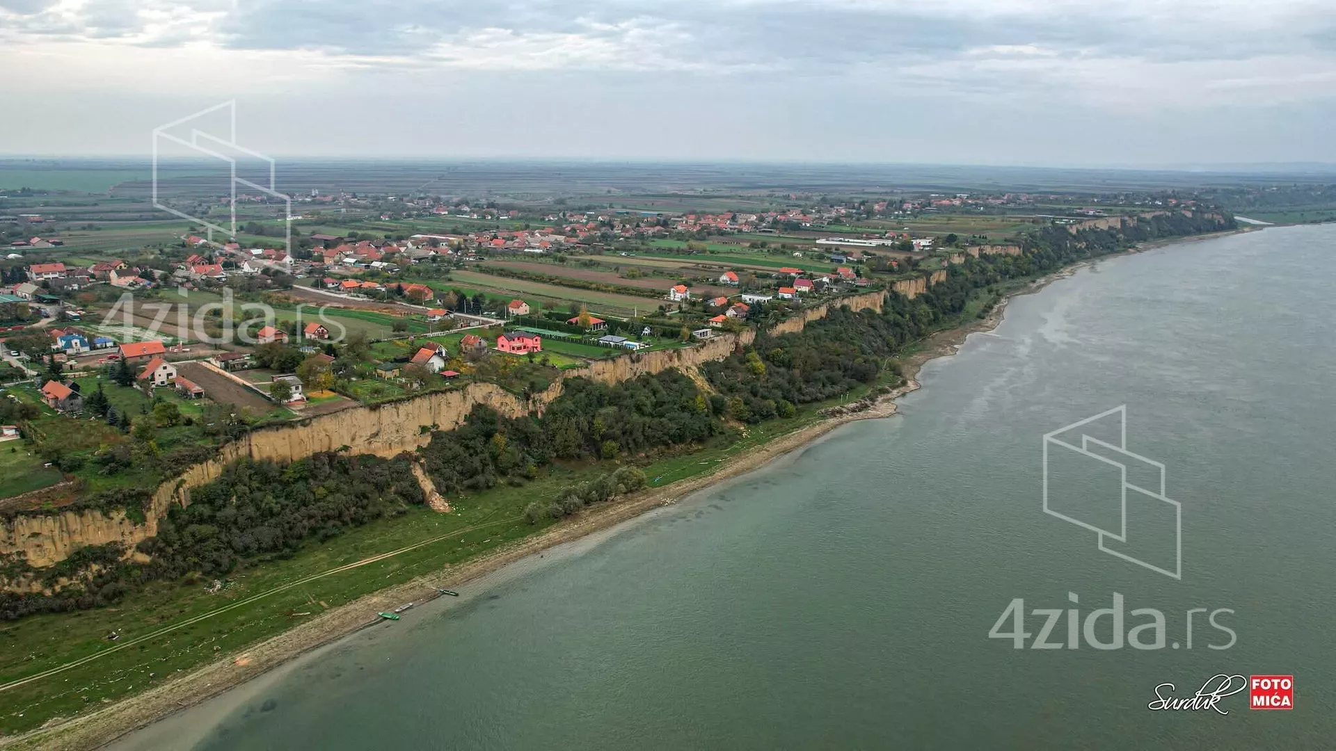 Građevinsko zemljište | 4zida