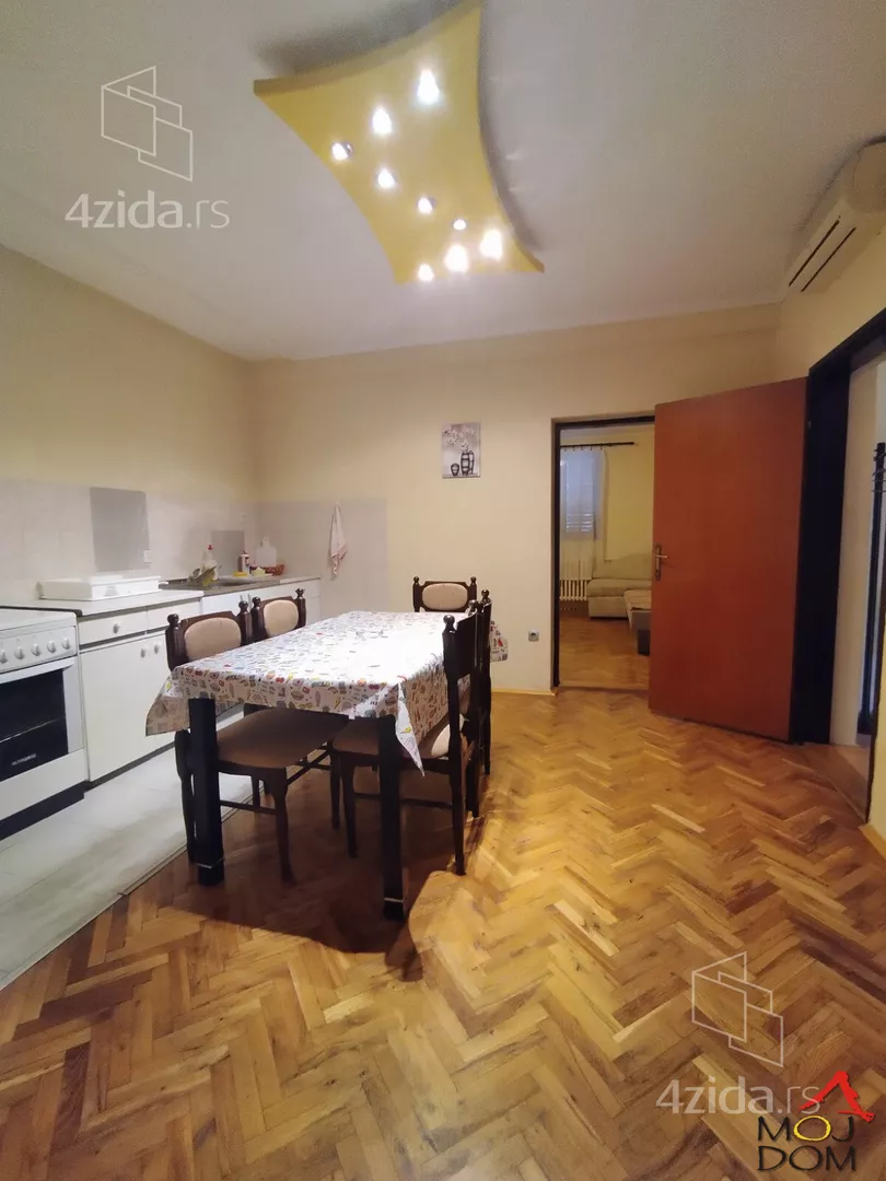 Kuća | 4zida
