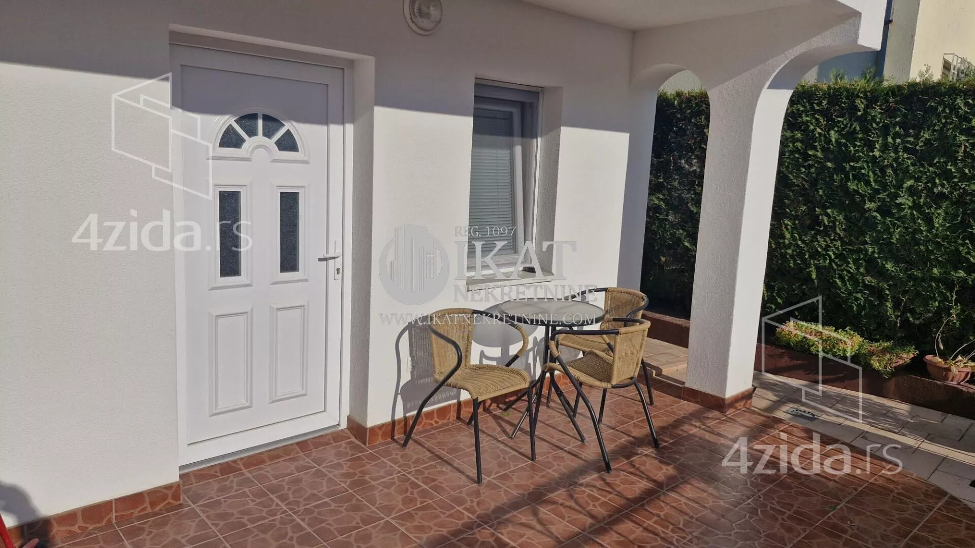 5-etažna kuća | 4zida