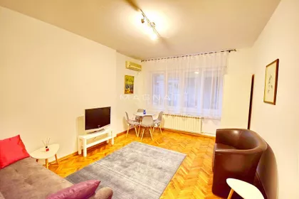 Strahinjića Bana | 4zida.rs