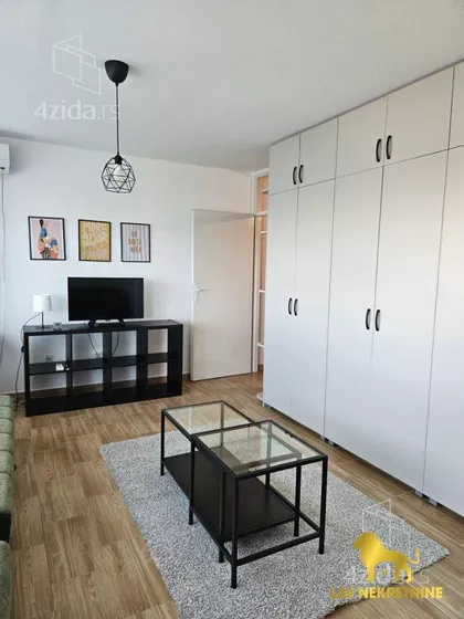 BULEVAR OSLOBOĐENJA | 4zida.rs
