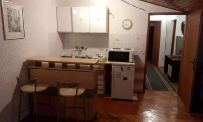 Triše Kaclerovića 4 | 4zida.rs