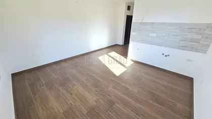 Belog narcisa | 4zida.rs