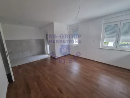 Bulevar Patrijarha Pavla (Somborski Bulevar) | 4zida.rs
