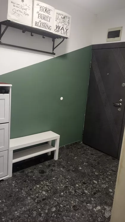 Ustanička | 4zida.rs