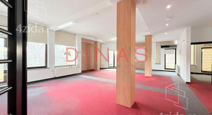 Poslovni prostor | 4zida