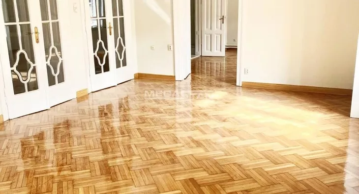 Petoiposoban stan | 4zida