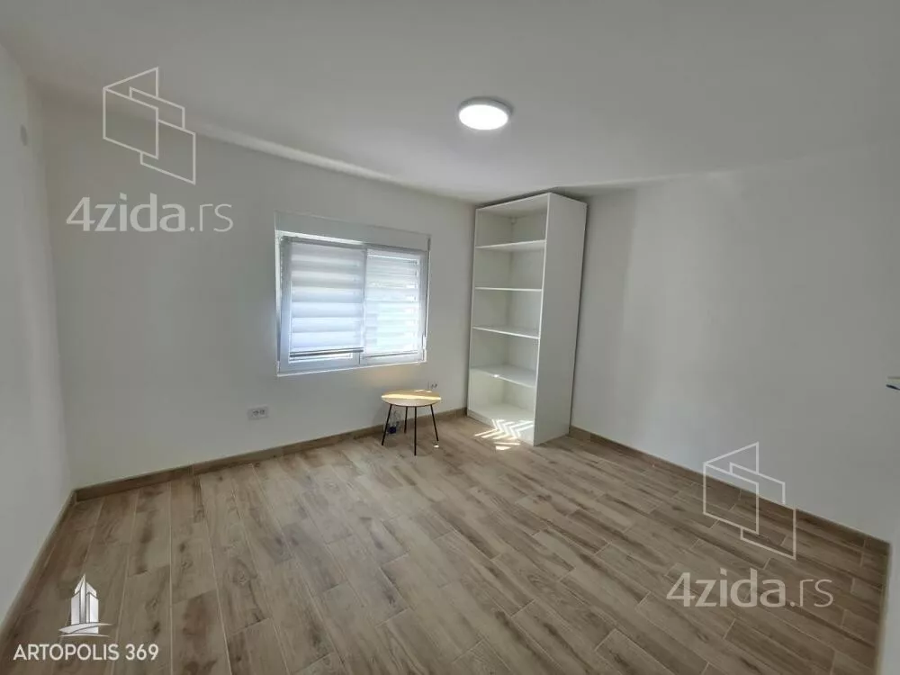 Kancelarija | 4zida