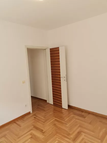 Lekino Brdo | 4zida.rs